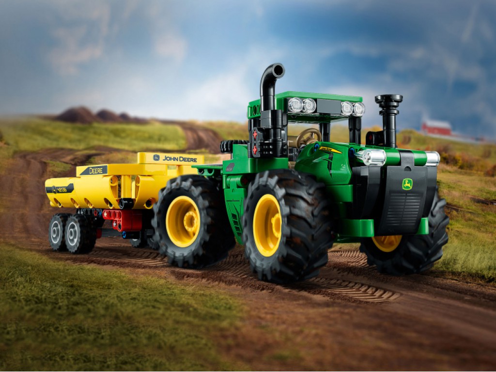 Lego 42136 John Deere 9620R 4WD Tractor - купить в Минске | GamePark